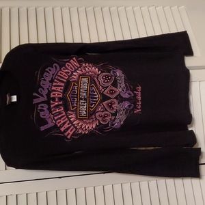 Womens Harley Davidson long sleeve Tshirt size XL.